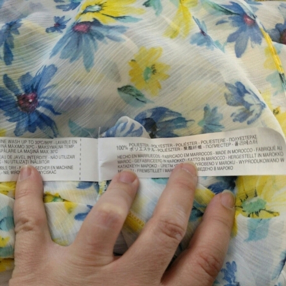 Zara Trafaluc Sheer One Shoulder Floral Top🌼 - Picture 7 of 7